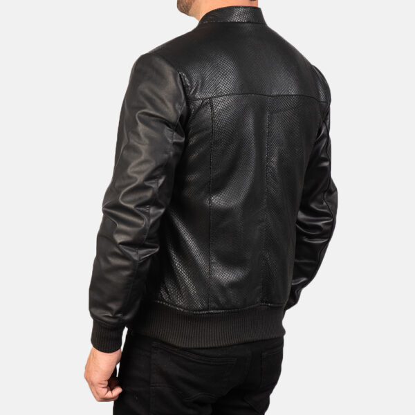 BLACK LEATHER JACKET